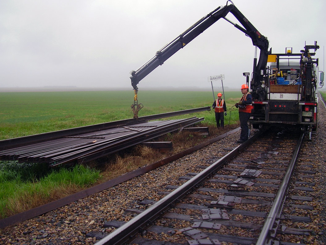 Railway Tracklaying cranes